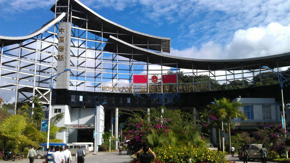 179吨食用菌由磨憨口岸出口东南亚